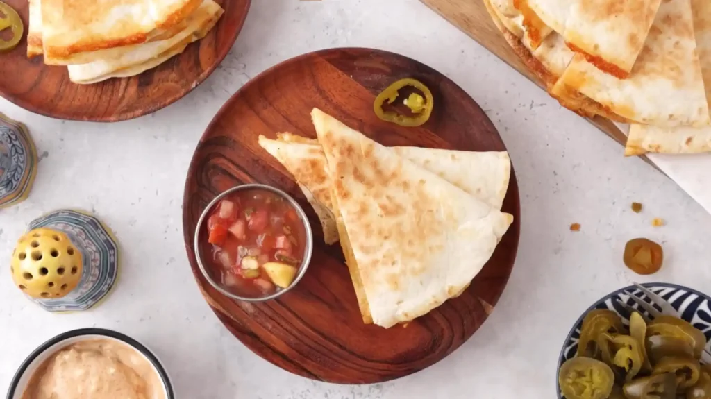 Copycat Taco-Bell Chicken Quesadilla Recipe